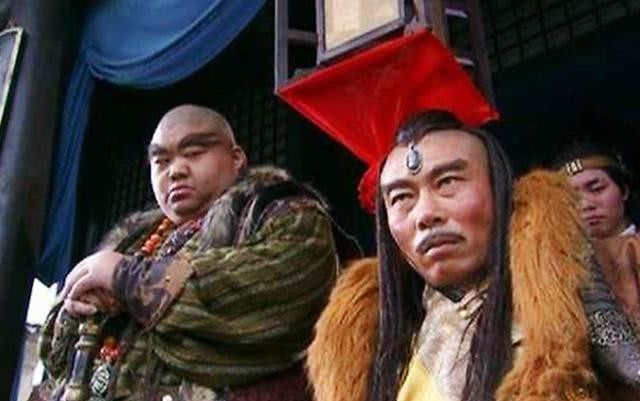 成吉思汗|神雕侠侣：霍都做了逃兵，为何金轮不追究，反倒达尔巴很上心