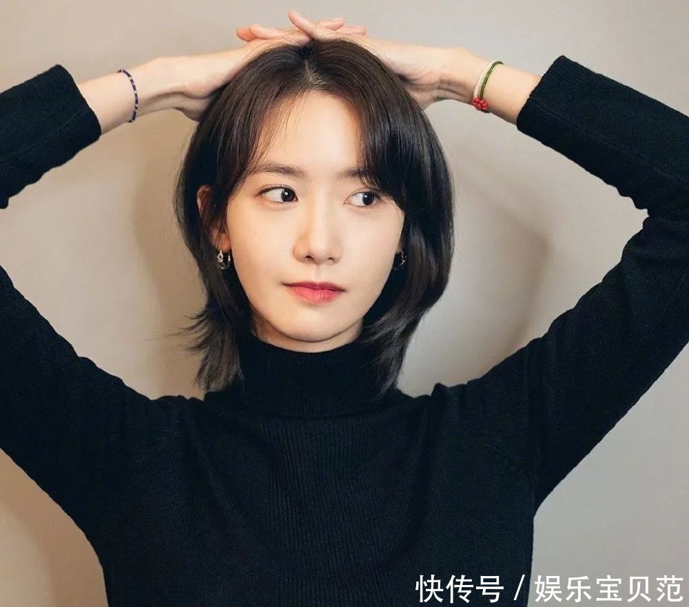 双眼皮、一字眉已经过时了，现在的美女标准是这样……