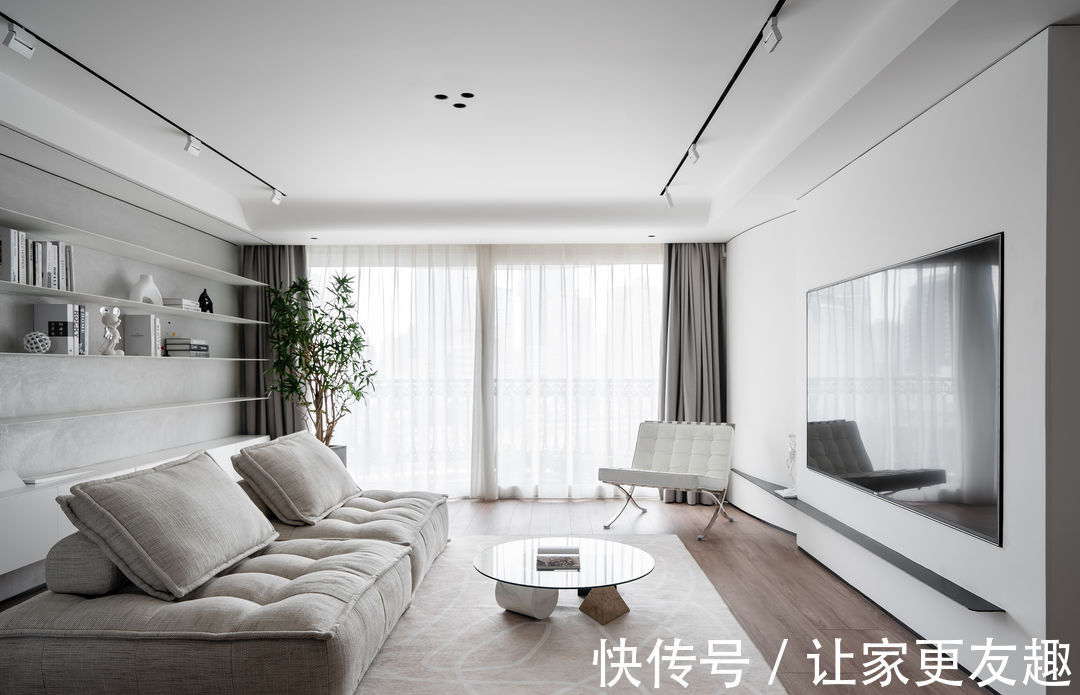 悬浮|悬浮餐厅，125㎡现代艺术博物馆之家，气质动人