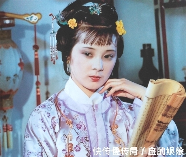 惜春@红楼梦:为何刘姥姥只夸书房不夸黛玉?你看她发现了黛玉什么秘密