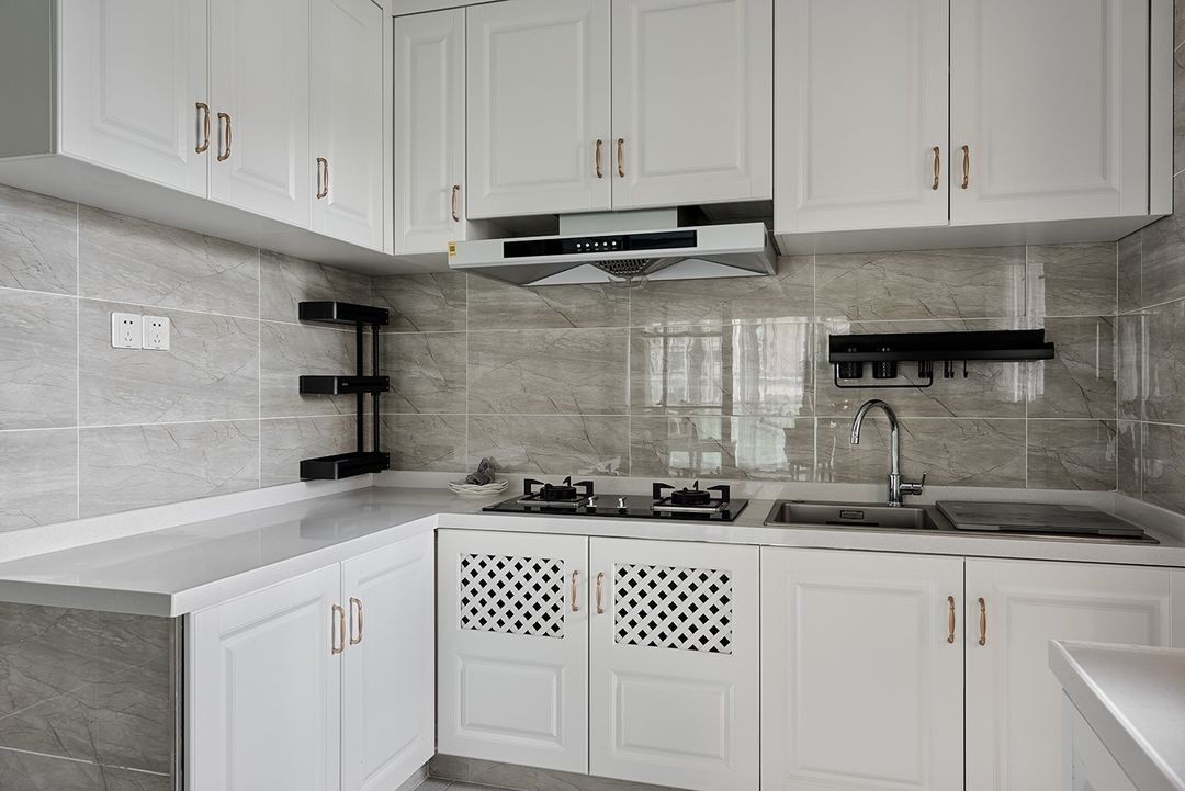 二手房|为孩子上学购置的二手房,从满屋狼藉到光彩夺目,只花费了25万元