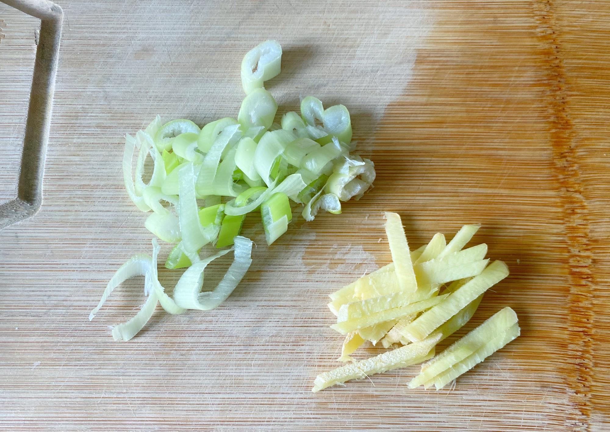 瓠子烧肉|瓠子烧肉的家常做法,味道清爽又美味,5分钟上桌全家都爱吃