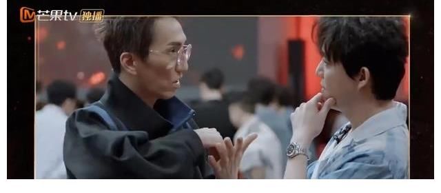 林志炫|《披荆斩棘的哥哥》陈小春喜剧人实锤，张晋套路林志炫，惨遭打脸