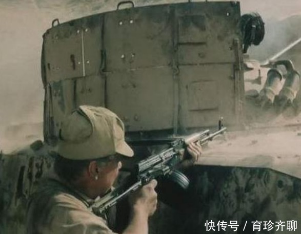 大将|一国大将却无权调动80袋面粉，警卫团苦等无果后，动手抢粮投敌