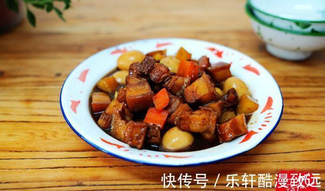 小米粥|小两口儿的晚餐，二荤一素一粥一主食，您看吃得怎么样