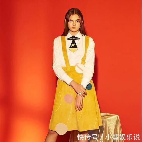 皮肤黑的人穿什么颜色的衣服？这几种颜色，让你显白又洋气