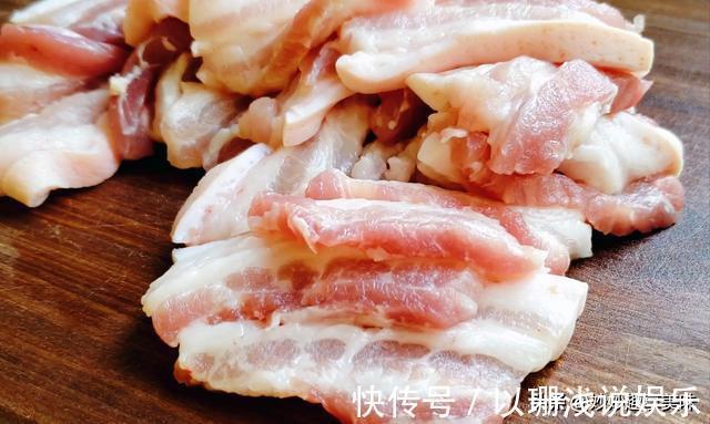 肉片|五花肉不要红烧了,加2个鸡蛋拌一拌,出锅肥而不腻,孩子特爱吃