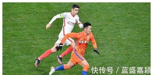 泰山|中超“大鱼”出现!海港接近免签徐新,山东泰山欲用知名中场顶替!