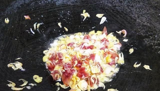 懒人版自制芋头糕,比在外面买的更好吃更健康