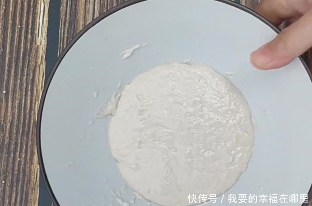 做面包时加入它轻松揉出手套膜,又香又软还拉丝,新手也能做成功!