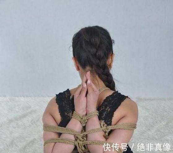 臀部|哪些瑜伽体式塑形效果较好 这些动作让你拥有塑形美体!