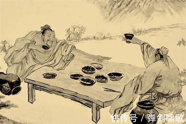 酒具!古墓中出土一杯酒,杯中的酒怎么喝都喝不完,X光一照才发现原因