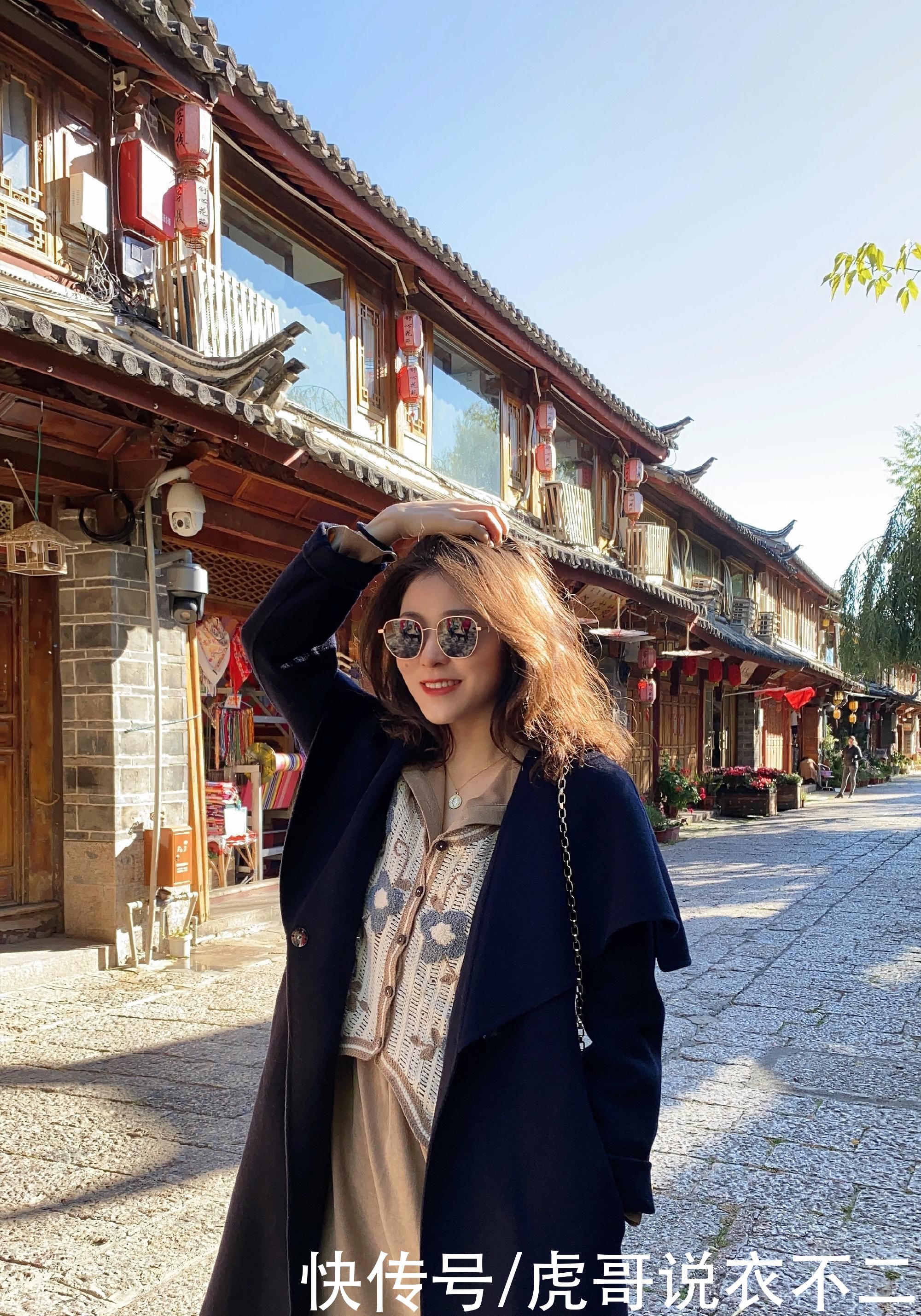 别总穿烂大街的羽绒服，文艺范和小香风才是真优雅，满满的高级感