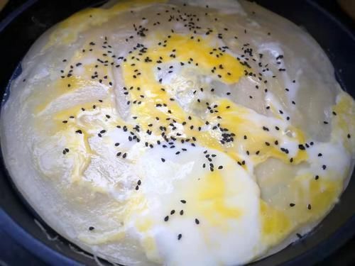 一日三餐|秋天，我家儿子超爱吃这早餐，一日三餐基本吃不了多少，一口一卷，几分钟上桌