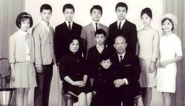 朱玲玲二婚老公罗康瑞600亿遗产争夺战,比