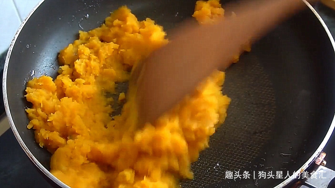 红薯没见过的做法，第一次知道这种，外酥里糯，咬一口酥掉渣