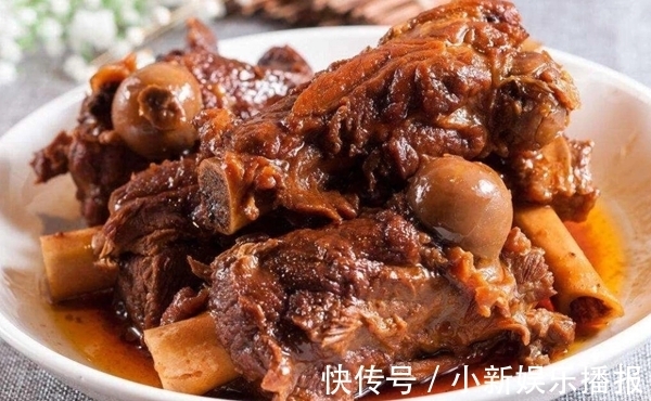 全家人围桌而坐抢着吃的家常菜，酱香浓郁，营养解馋，全家吃嗨了