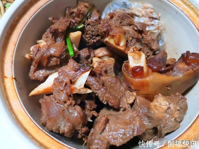 午餐|母子俩的午餐，一荤两素，花不了20分钟，孩子：妈妈做的最好吃