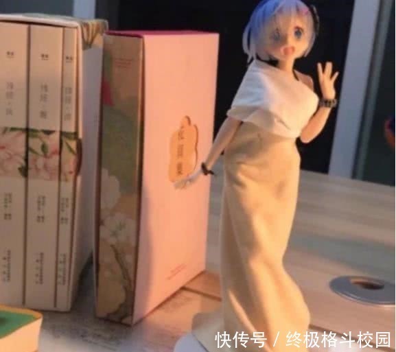 女神|女神手办被老妈发现,一小时后大变样有一种冷,叫你妈觉得你冷!