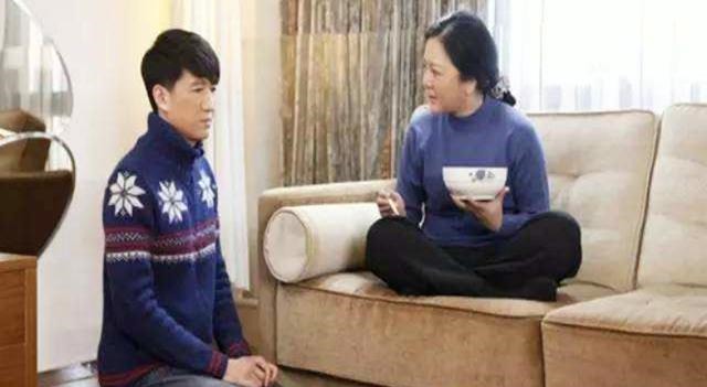 家庭|这类家庭教出的孩子自卑又自私,长大很难有出息,父母别知道太晚