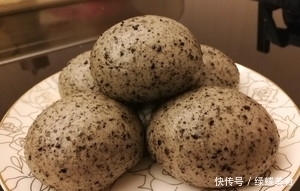 蒸馒头别再只用面粉了,多加一样东西,做出来更香更有嚼劲