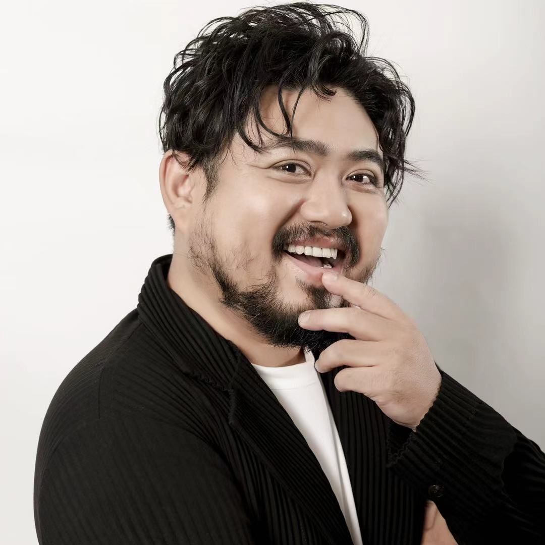 《赘婿》耿护院下线,原来演员王成思的小表情偷师自沈腾丨专访