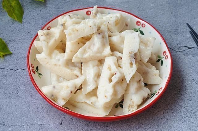 柔软|不用面粉也能做，比蛋糕简单多了，蓬松柔软，儿子一口气能吃一盘