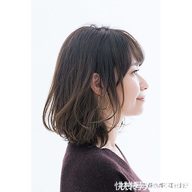 萌小舒|女人一旦过了30岁,发型尽量以“典雅”为主,做个气质短发美人