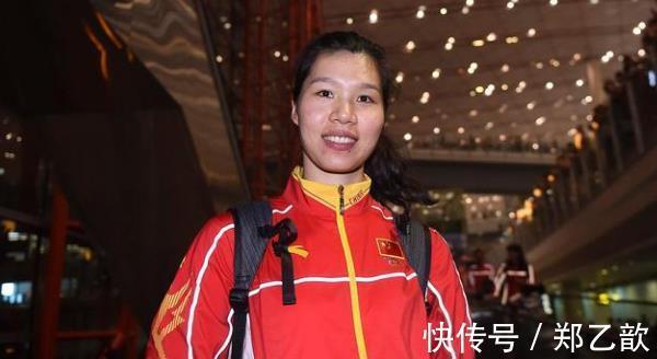 v徐云丽等三人走入大众视野，中国女排前队长状态超好，林莉显疲态