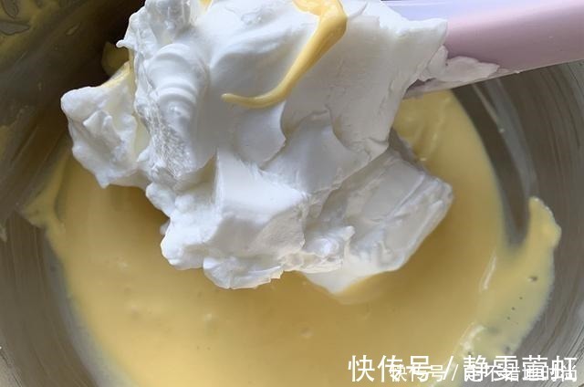 不用低筋面粉也能做蛋糕,最近很火的网红糯米小蛋糕,你吃过吗