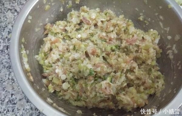 我家孩子最爱这早餐,简单快速好吃又营养,我家几乎天天做