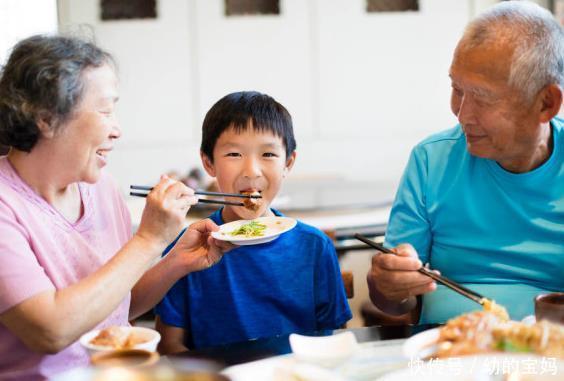 冬季，少吃鱼肉鸡肉，不能错过，多吃给孩子补钙质，不懂太可惜