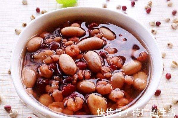 延缓衰老|不想老太快,不妨坚持吃3种食物,补血养气、延缓衰老!