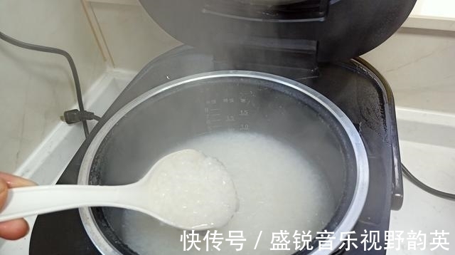 汉堡包|孩子妈真麻利，15分钟早餐1大桌，30天不重样，网友：难怪身材好