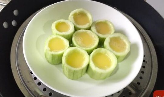 绿豆|小暑过后该吃它了!维C含量是绿豆的3倍,10秒做出一盘减脂菜