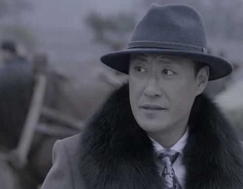 抗日|央視又甩出“黑馬”劇！上線1天全國收視率第二，劇情越看越上癮