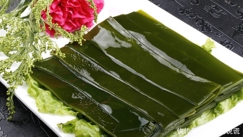 口腔异味很尴尬!常吃这几种食物,调理肠胃,口气慢慢变清新