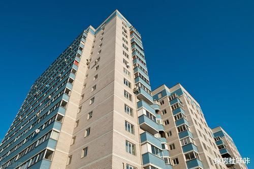 购房|买房选户型时,该选“中户”还是“边户”?建筑学家给出3点分析