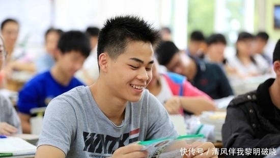 我国进步“飞速”的4所大学，曾经被人看不起，现在考上可不容易