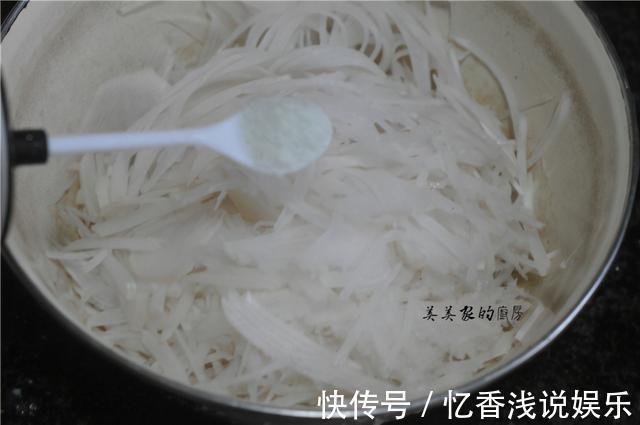 萝卜|天冷,早餐我家从不吃馒头,最爱萝卜饼,简单省事,比吃肉还好