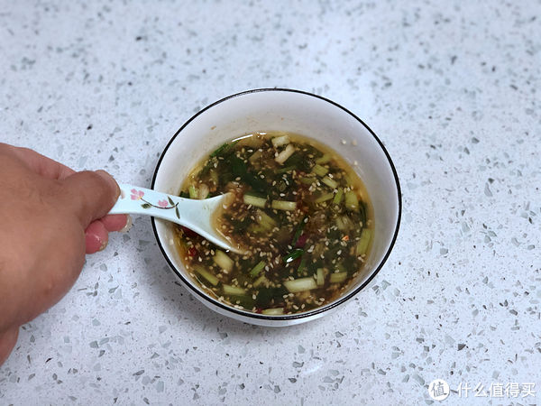 青皮|入秋后，青皮茄子这样吃，不炒不炖，清爽下饭，比大鱼大肉还过瘾