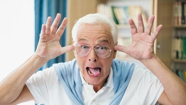 百岁老人|寿命长的人,身上多数有3个特点,要是全都有,恭喜有长寿潜质