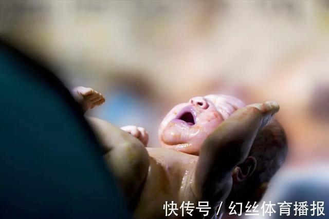 羊水|还记得生娃时,你是先破水还是先见红?对孩子来说,有这样的区别