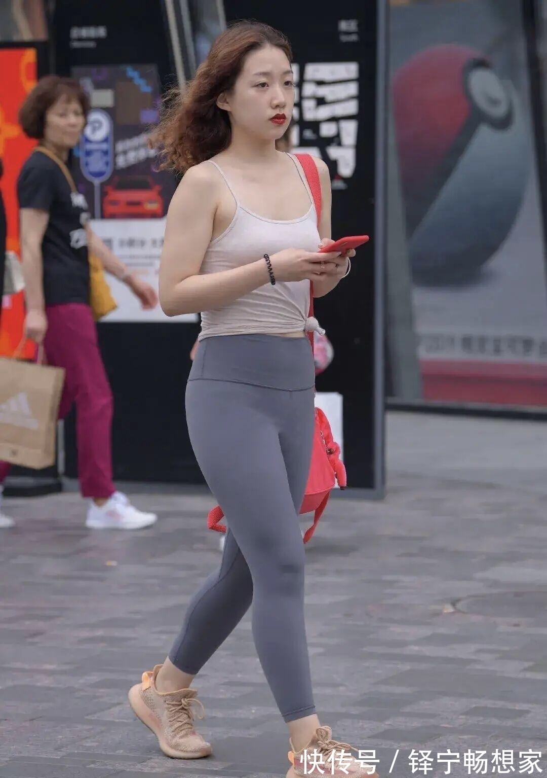 高估 打底裤也并非“万能”,不可高估其实力,不然让你哭笑不得!