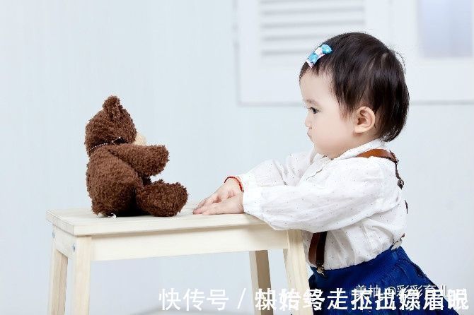 长方形|5个月大的宝宝真的什么都不懂吗?并不是,他聪明得超出你的想象