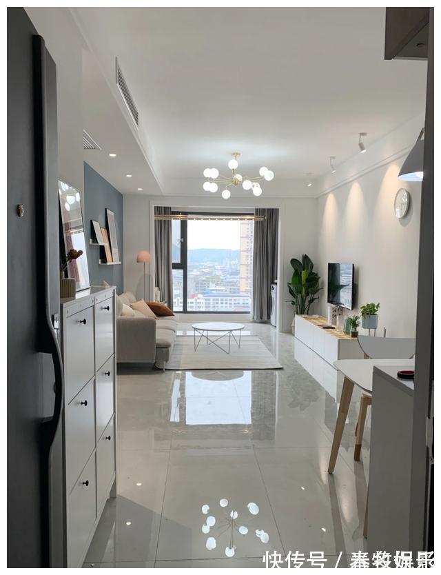 背景墙|她家80平米,还没入住就吸引了一帮邻居参观,简洁大方,太舒服了