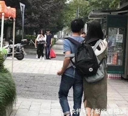 |搞笑GIF:从那一刻我就知道你并不是来买车的!