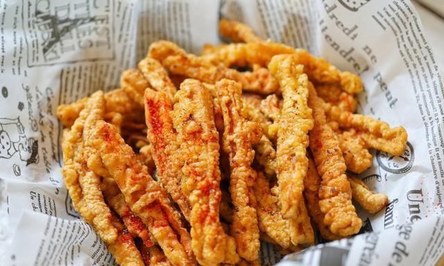 好吃|杏鲍菇这样做,感觉像在吃肉,外面酥脆特好吃,儿子边吃边说香