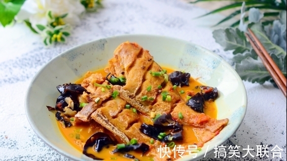 腥味|扒皮鱼这样做最好吃,跟着大厨学习准没错,鲜香肉嫩