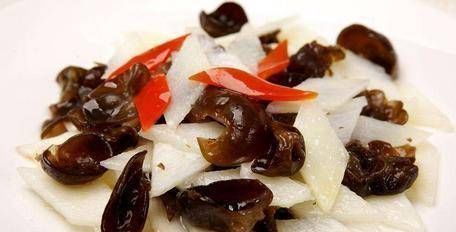 亮点山药炒黑木耳,家常肉片,熘鱼片的做法